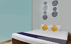 Hotel Royal Orchid Bilaspur 3*